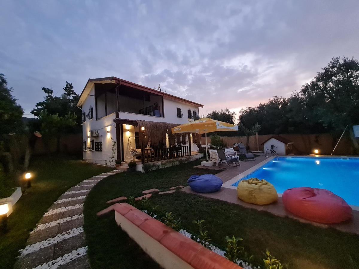 Antik House Iznik Villa Esterno foto